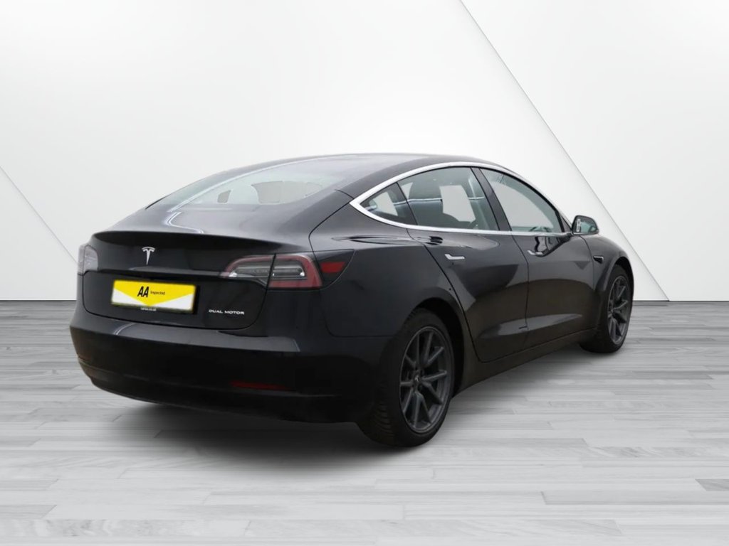 Used Tesla Model 3 2020 for sale - 76147663: Photo 4
