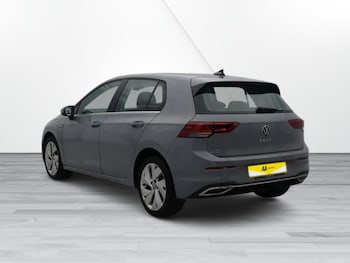 Used Volkswagen Golf 2022 for sale - 76147857: Photo