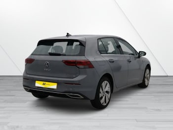 Used Volkswagen Golf 2022 for sale - 76147857: Photo