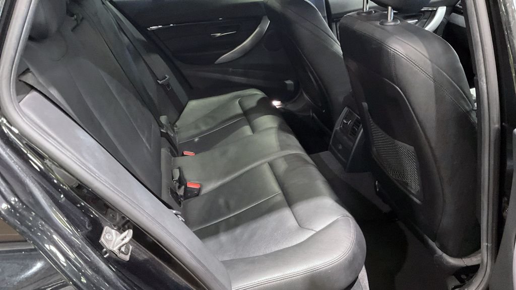 Used BMW 3 Series 2019 for sale - 76203502: Photo 11