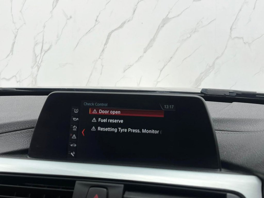 Used BMW 3 Series 2019 for sale - 76203502: Photo 21