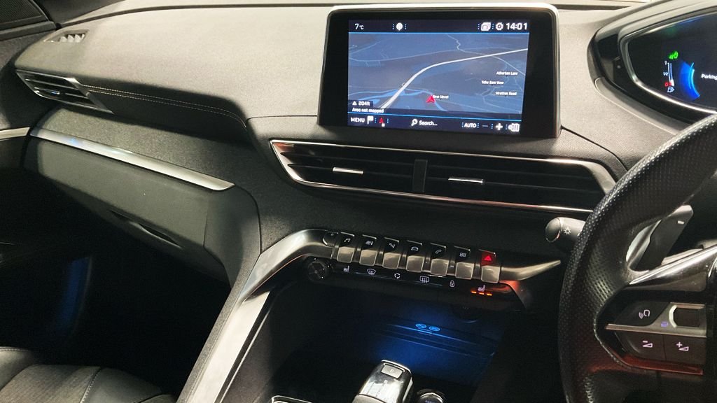 Used Peugeot 3008 2019 for sale - 77153503: Photo 8