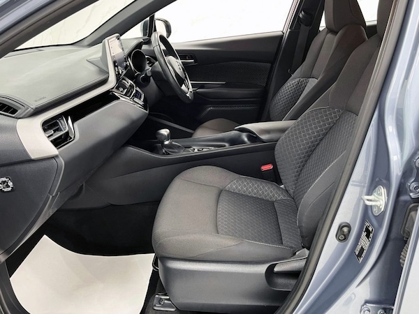 Used Toyota C-HR 2020 for sale - 75937128: Photo 19