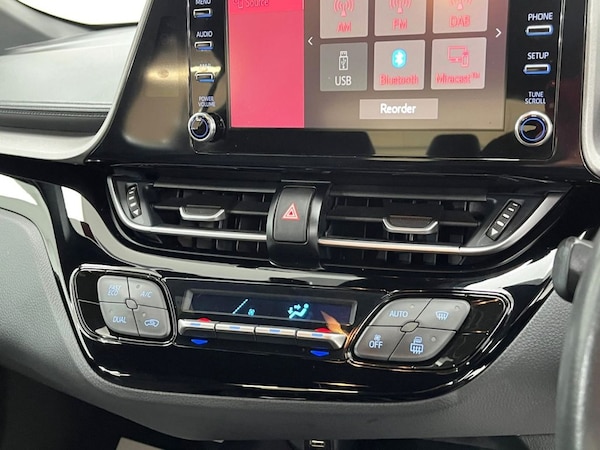 Used Toyota C-HR 2020 for sale - 75937128: Photo 26