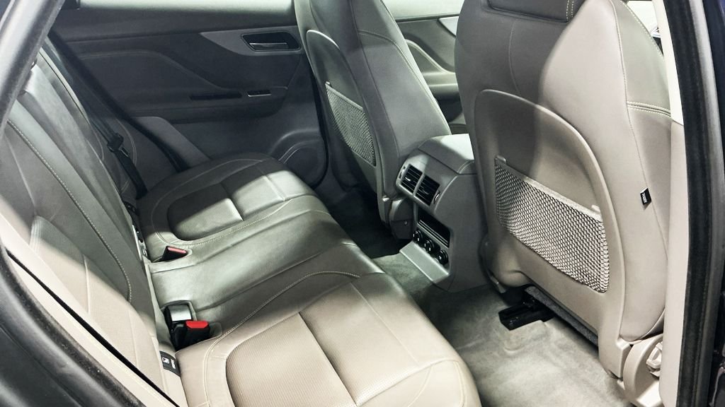 Used Jaguar F-Pace 2018 for sale - 77521386: Photo 10