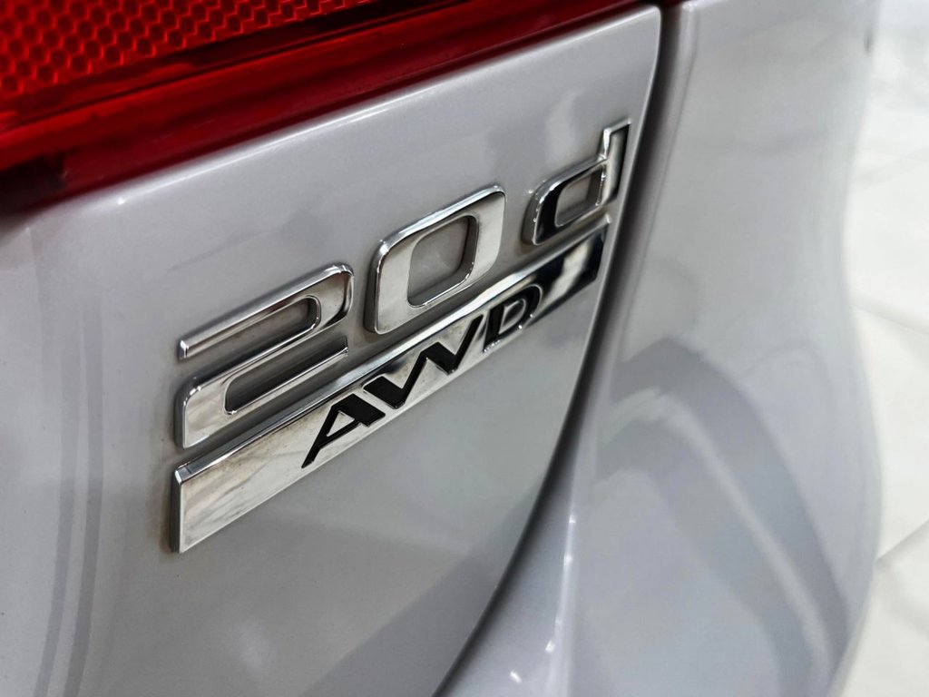 Used Jaguar XE 2016 for sale - 76768016: Photo 12