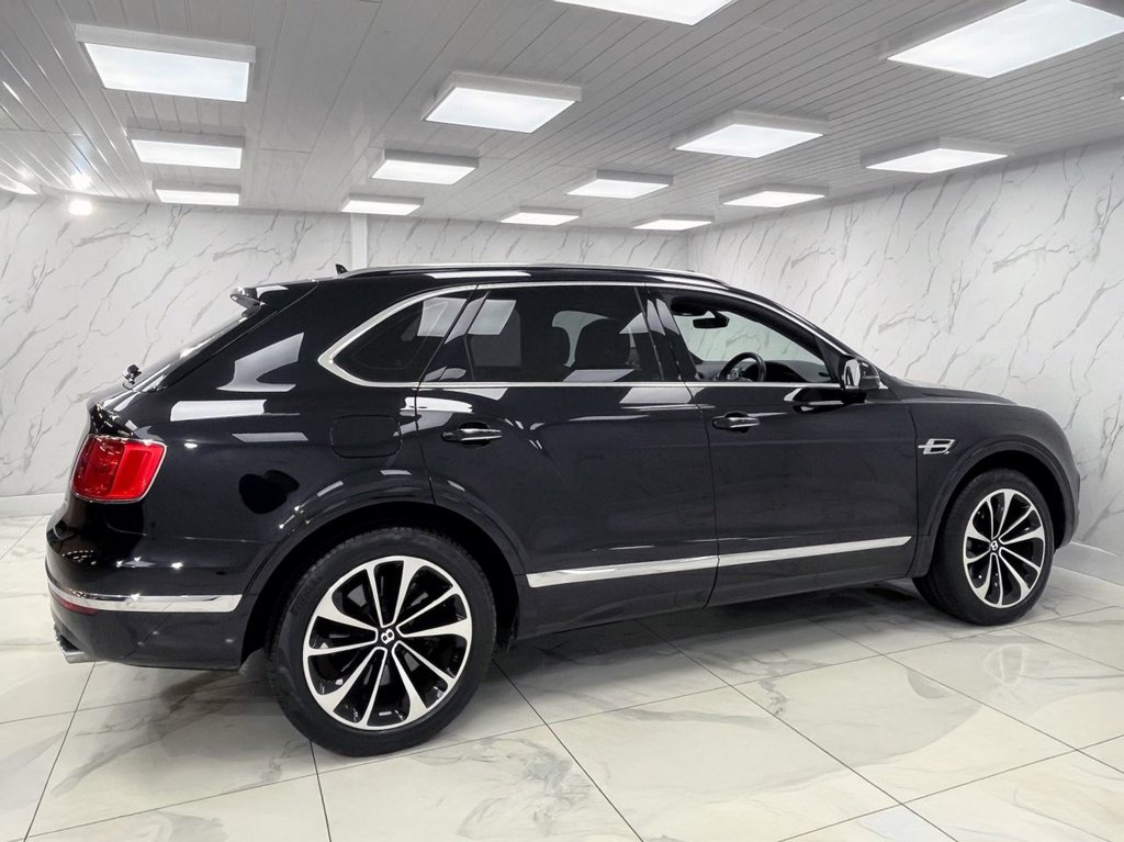 Used Bentley Bentayga 2018 for sale - 76118968: Photo 12
