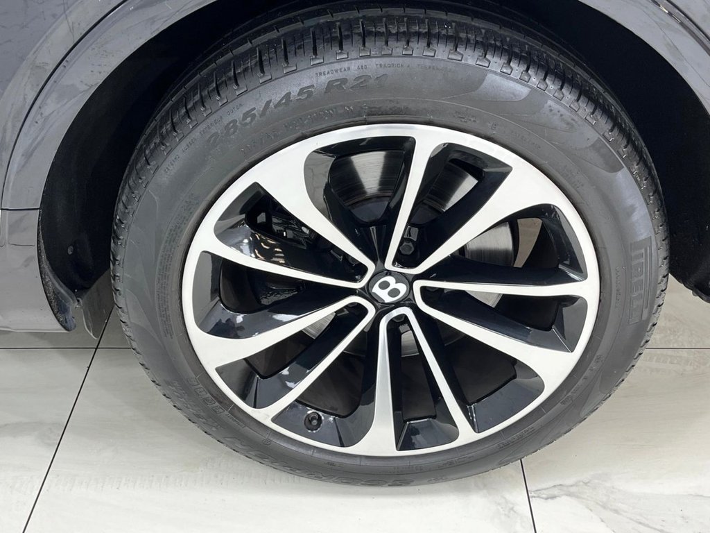 Used Bentley Bentayga 2018 for sale - 76118968: Photo 14