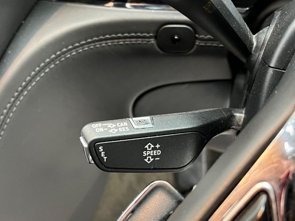 Used Bentley Bentayga 2018 for sale - 76118968: Photo 30