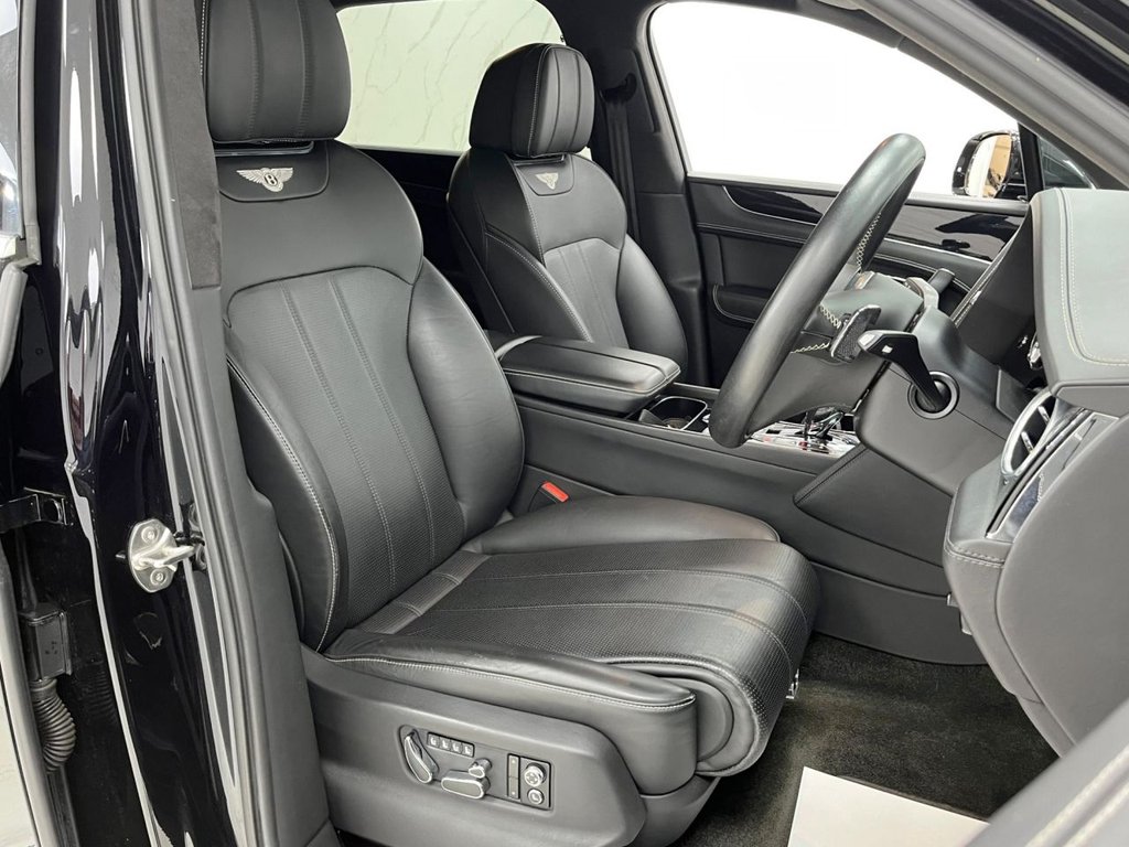 Used Bentley Bentayga 2018 for sale - 76118968: Photo 35