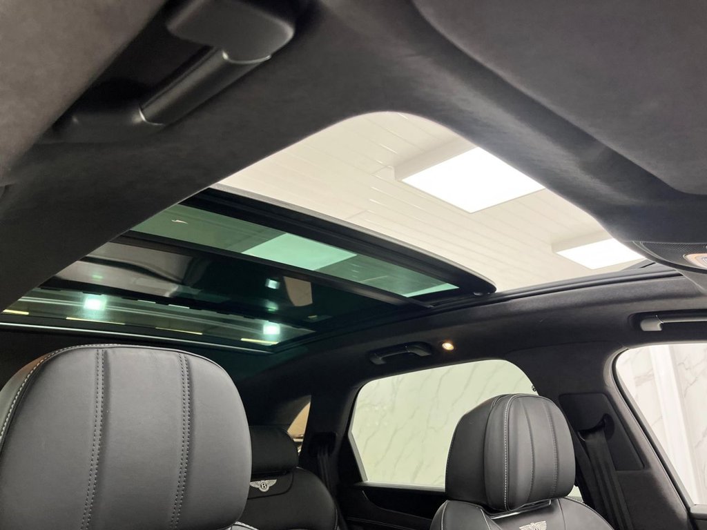 Used Bentley Bentayga 2018 for sale - 76118968: Photo 37