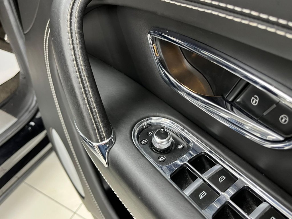 Used Bentley Bentayga 2018 for sale - 76118968: Photo 39