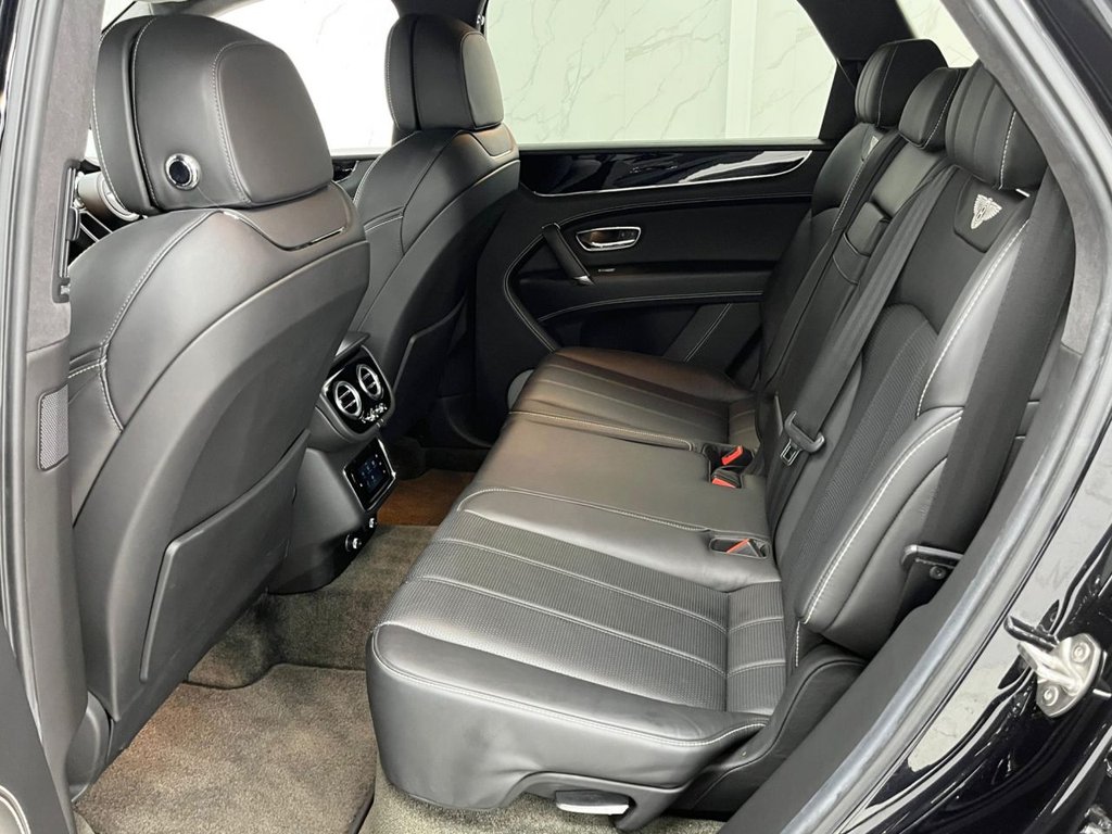Used Bentley Bentayga 2018 for sale - 76118968: Photo 42