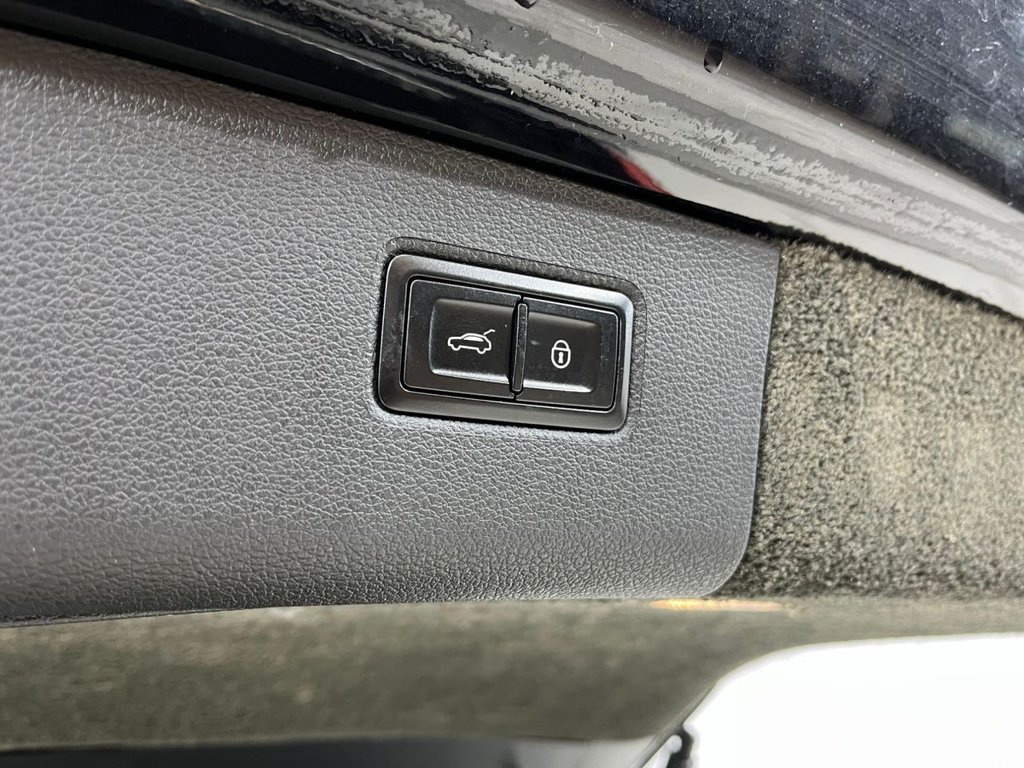 Used Bentley Bentayga 2018 for sale - 76118968: Photo 47