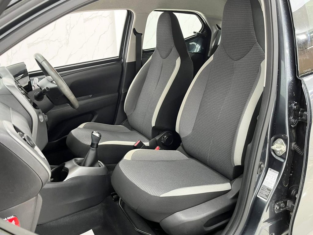 Used Toyota AYGO 2021 for sale - 76820985: Photo 13