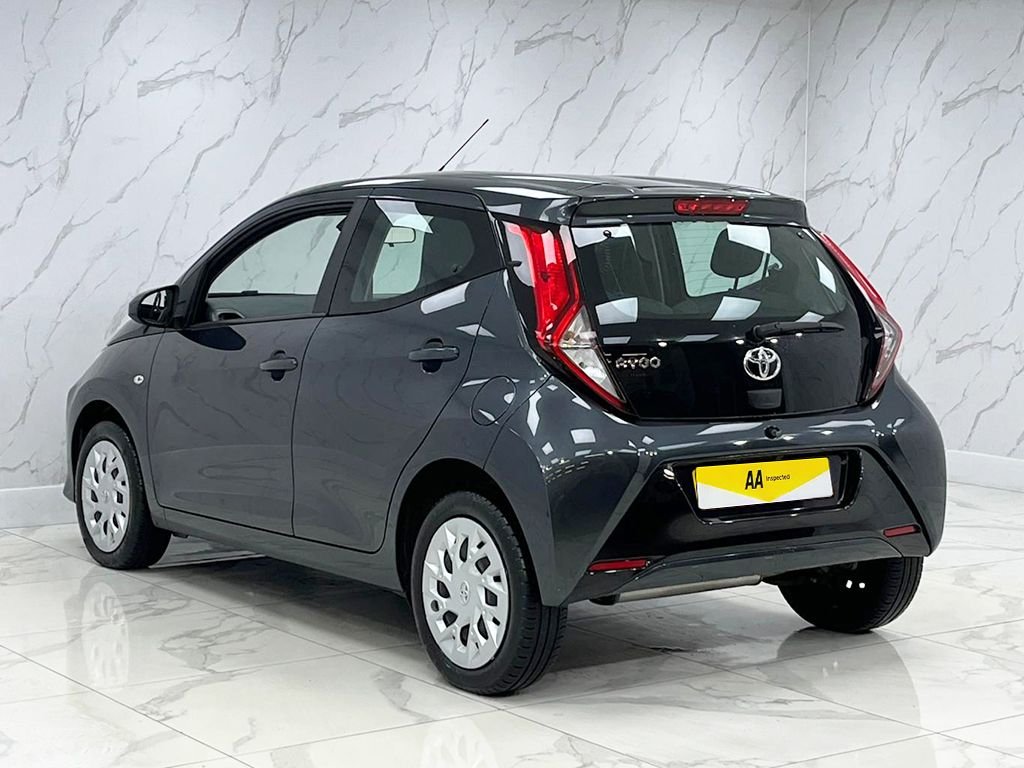 Used Toyota AYGO 2021 for sale - 76820985: Photo 9