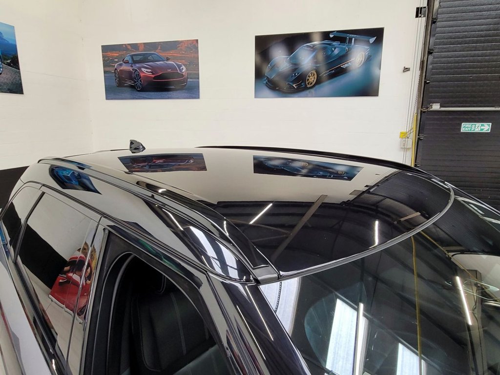 Used Land Rover Range Rover Velar 2018 for sale - 77383670: Photo 13