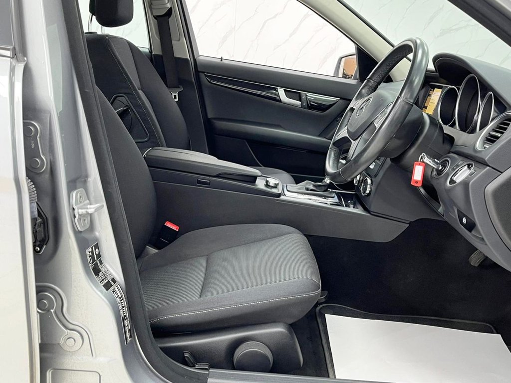 Used Mercedes-Benz C Class 2011 for sale - 77498525: Photo 23