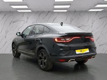 Used Renault Arkana 2023 for sale - 77464351: Photo