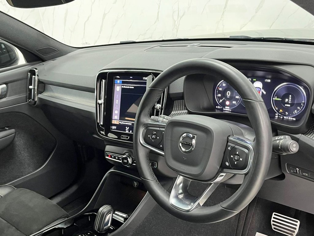 Used Volvo XC40 2021 for sale - 76496859: Photo 25