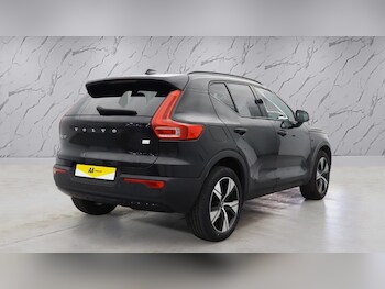 Used Volvo XC40 2021 for sale - 76496859: Photo