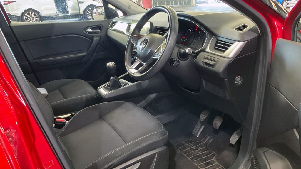 Used Renault Captur 2020 for sale - 76163212: Photo 9