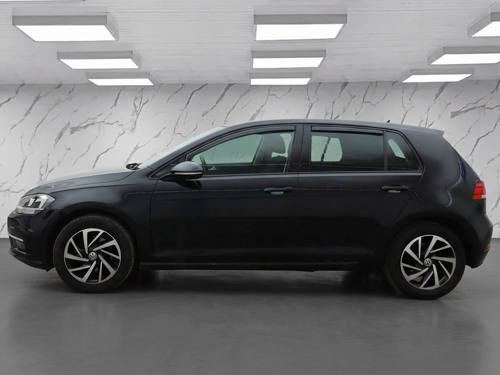 Used Volkswagen Golf 2019 for sale - 77693140: Photo 6