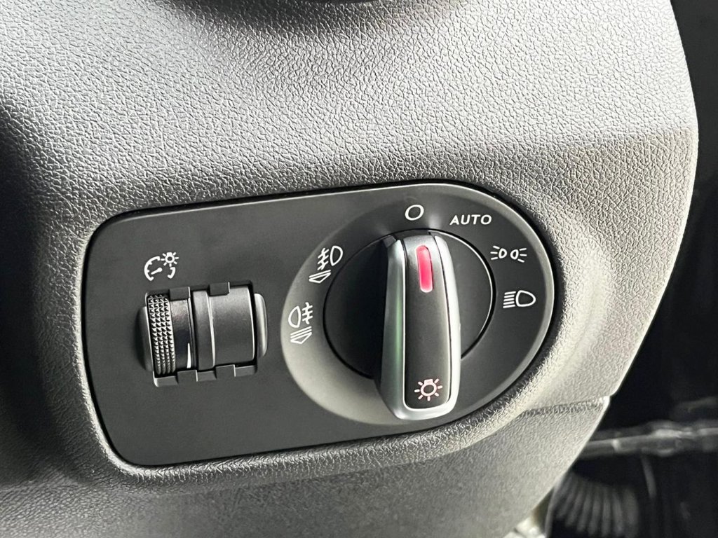 Used Audi A1 2017 for sale - 75875732: Photo 24