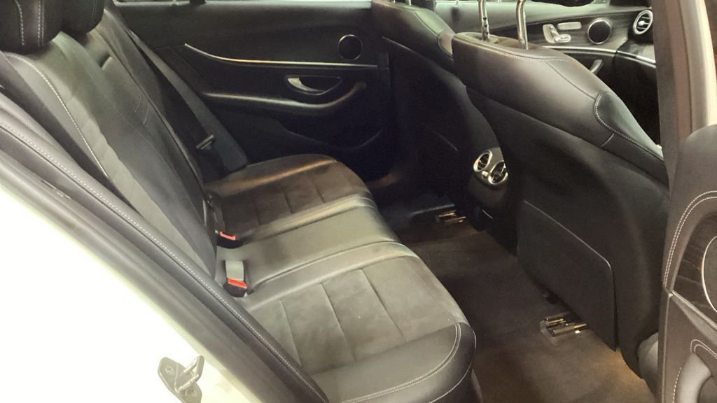 Used Mercedes-Benz E Class 2018 for sale - 77153440: Photo 11