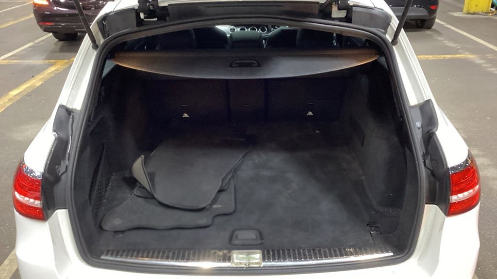 Used Mercedes-Benz E Class 2018 for sale - 77153440: Photo 12