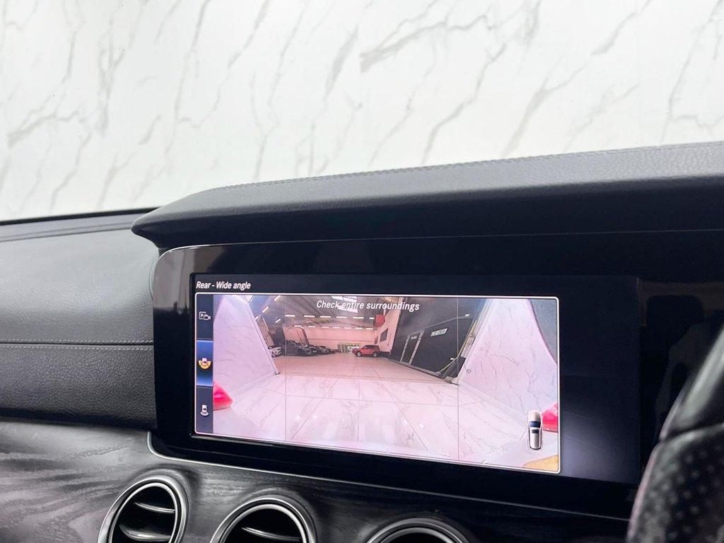 Used Mercedes-Benz E Class 2018 for sale - 77153440: Photo 16