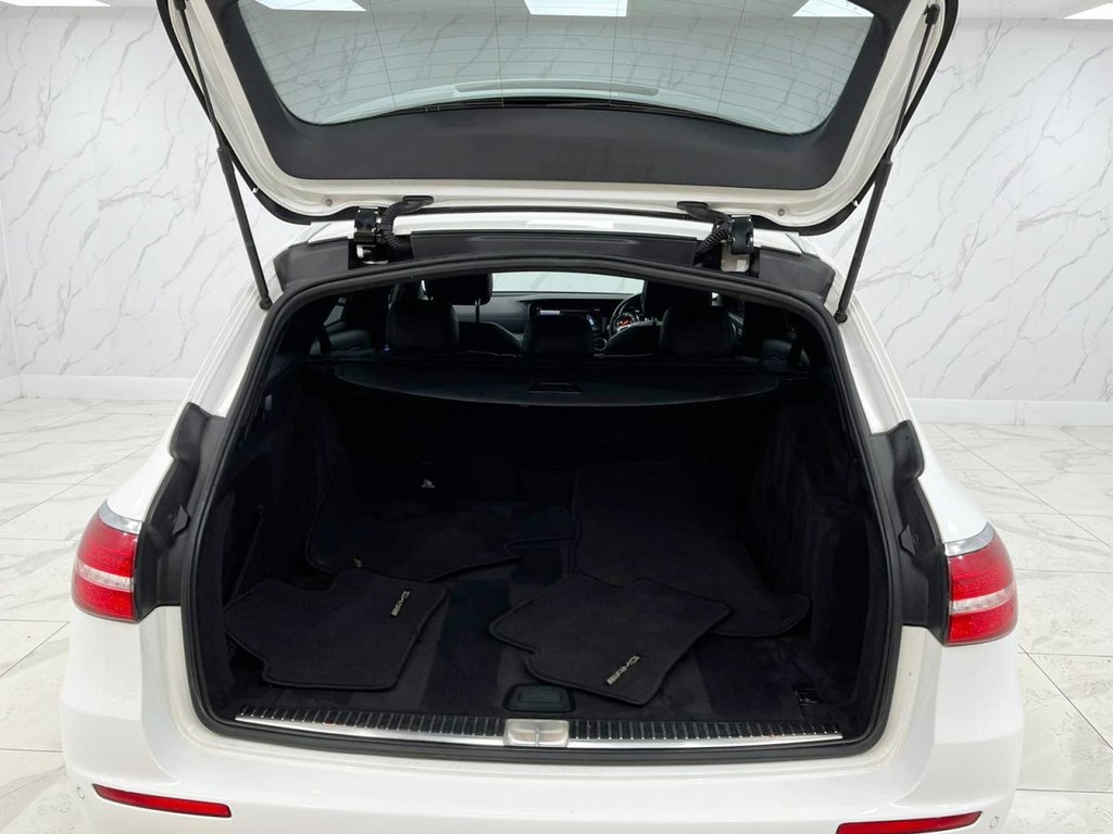 Used Mercedes-Benz E Class 2018 for sale - 77153440: Photo 34