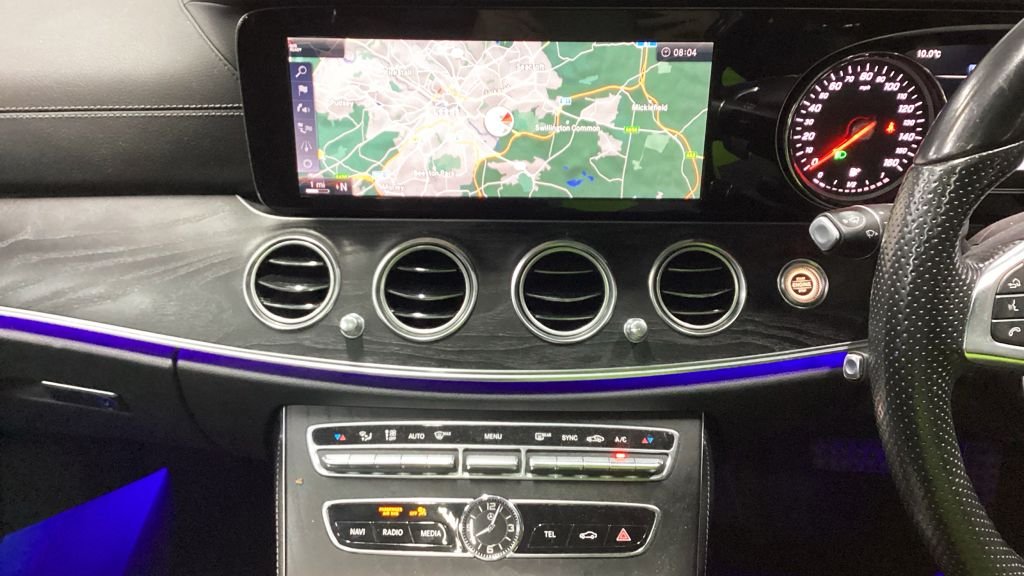 Used Mercedes-Benz E Class 2018 for sale - 77153440: Photo 8