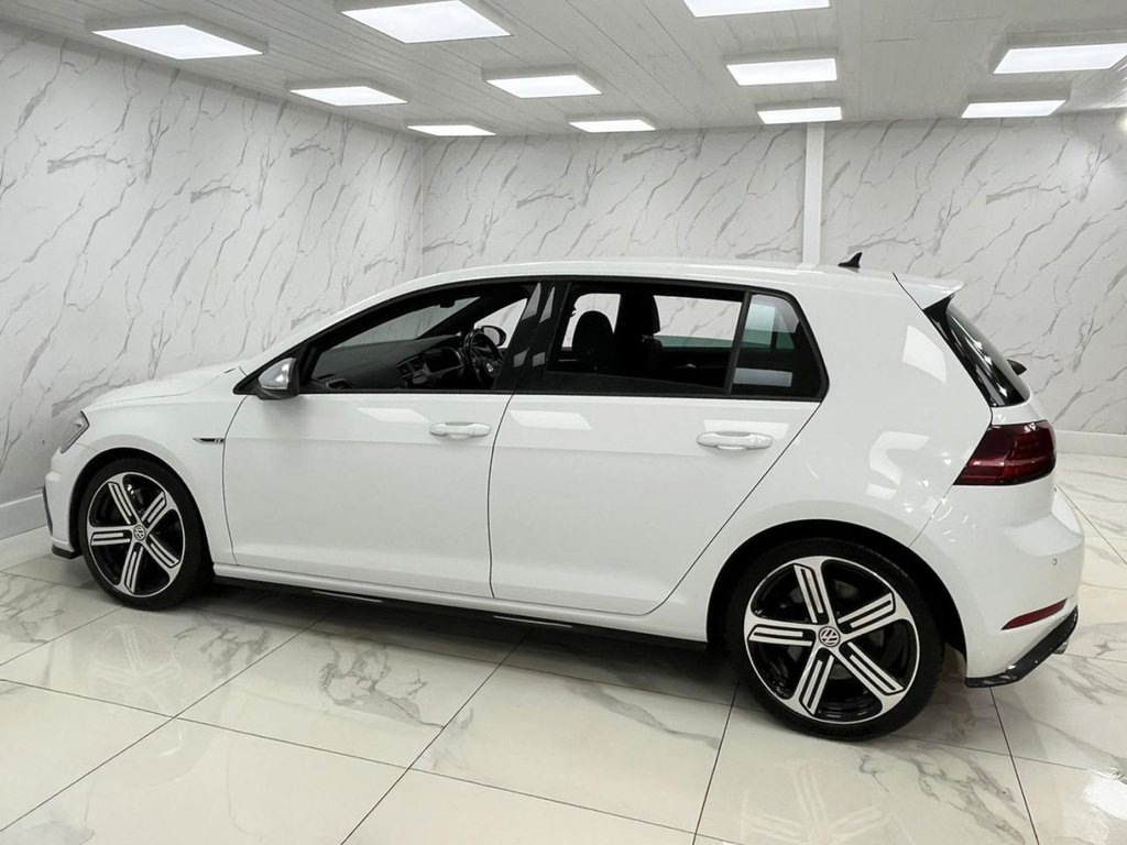 Used Volkswagen Golf 2018 for sale - 76470367: Photo 12