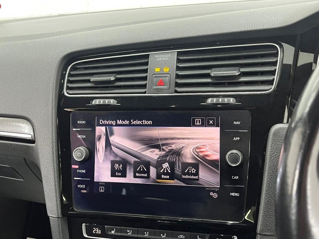 Used Volkswagen Golf 2018 for sale - 76470367: Photo 21