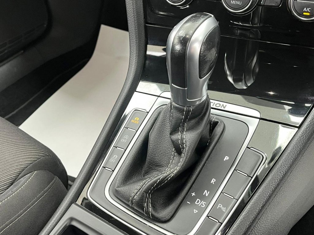 Used Volkswagen Golf 2018 for sale - 76470367: Photo 23