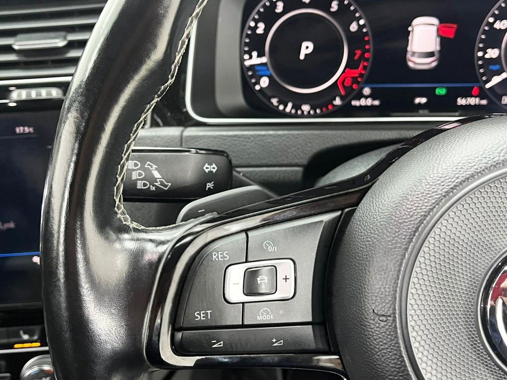 Used Volkswagen Golf 2018 for sale - 76470367: Photo 24