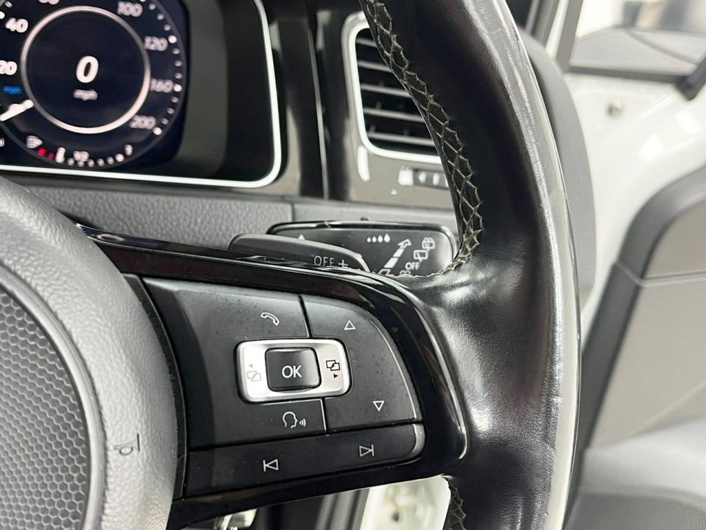 Used Volkswagen Golf 2018 for sale - 76470367: Photo 26