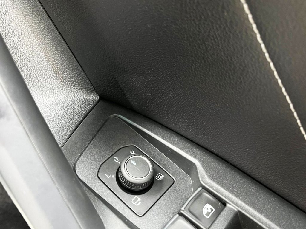 Used Volkswagen Tiguan 2021 for sale - 76985870: Photo 30