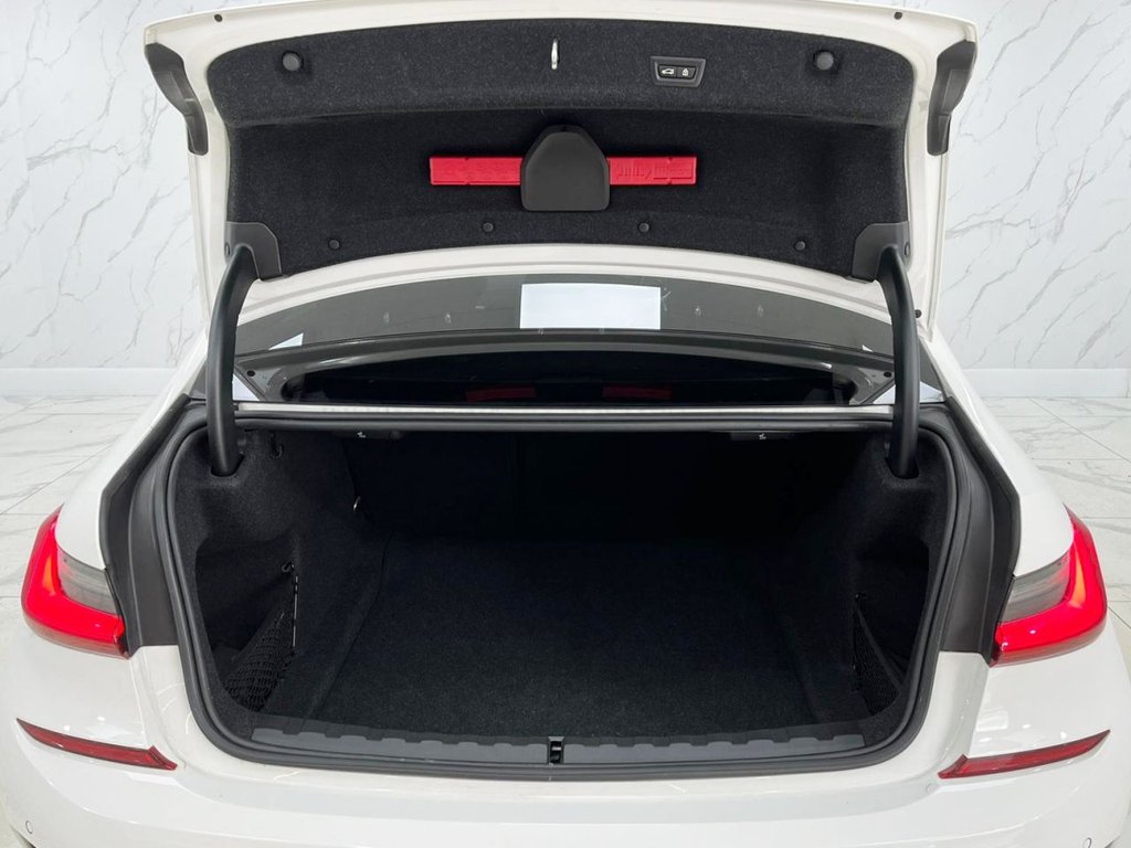 Used BMW 3 Series 2021 for sale - 76280048: Photo 37