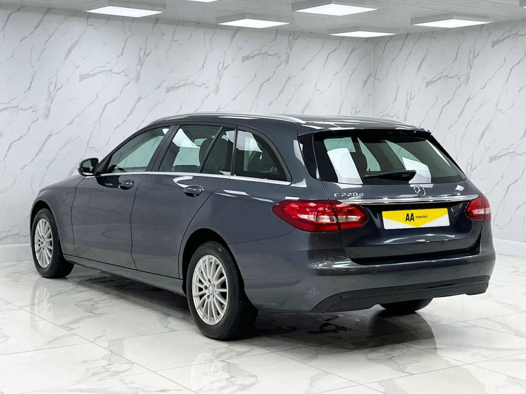 Used Mercedes-Benz C Class 2015 for sale - 77313218: Photo 9