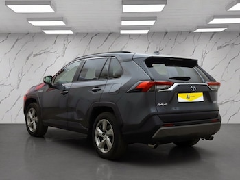 Used Toyota RAV4 2020 for sale - 78008733: Photo