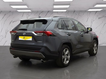 Used Toyota RAV4 2020 for sale - 78008733: Photo