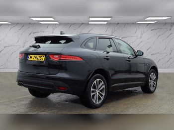 Used Jaguar F-Pace 2019 for sale - 78725427: Photo