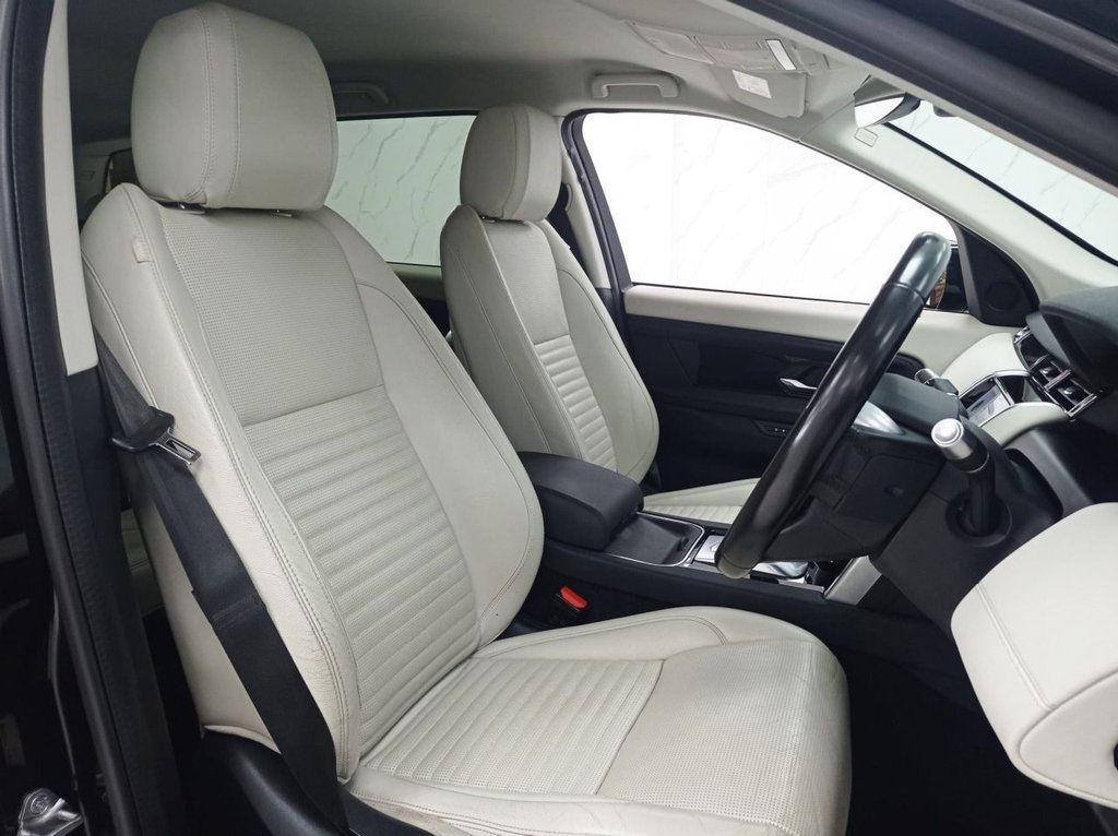 Used Land Rover Discovery Sport 2020 for sale - 77370021: Photo 29