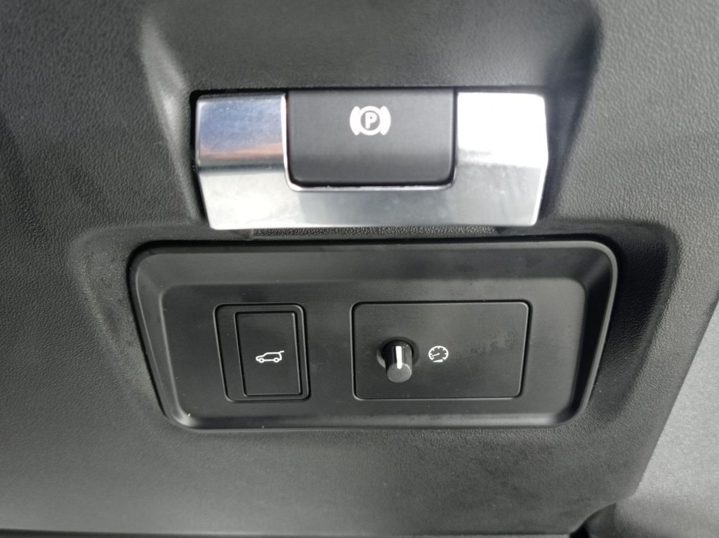 Used Land Rover Discovery Sport 2020 for sale - 77370021: Photo 31