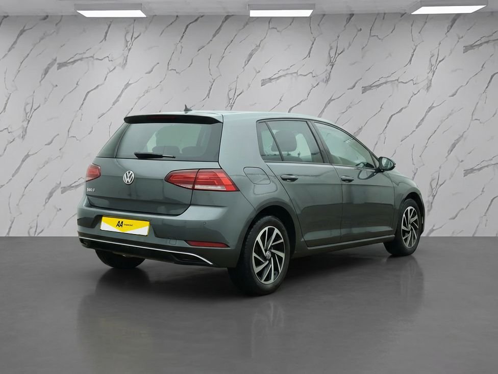 Used Volkswagen Golf 2019 for sale - 78002951: Photo 4