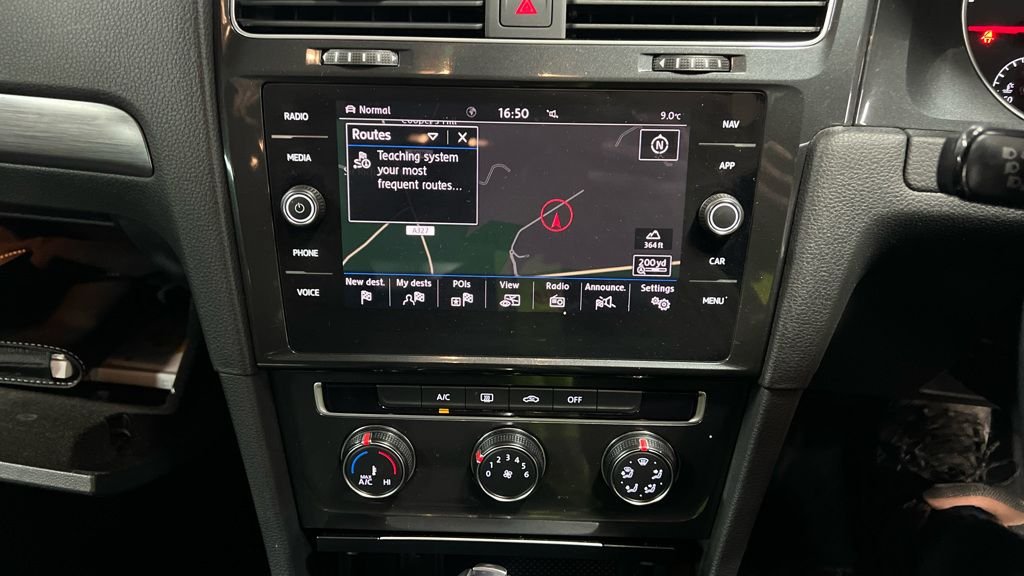 Used Volkswagen Golf 2019 for sale - 78002951: Photo 7