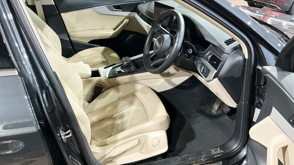 Used Audi A4 2023 for sale - 78008800: Photo 9