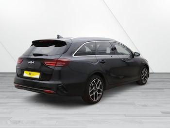 Used Kia Ceed 2022 for sale - 76280054: Photo 4